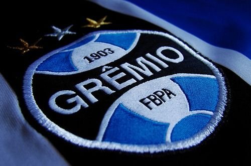  Grêmio terá mudanças na defesa para enfrentar o Flamengo neste domingo