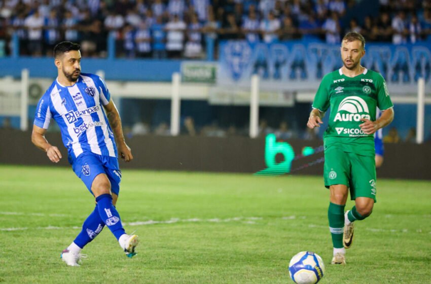  Chapecoense perde para o Paysandu e se aproxima da zona de rebaixamento na Série B