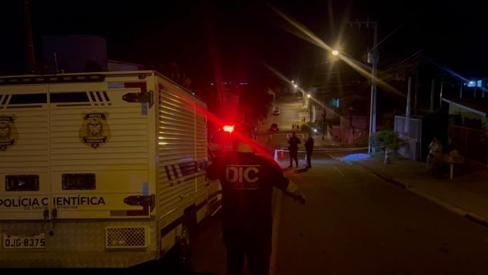  Polícia Civil esclarece homicídio de mulher no bairro Parque das Palmeiras, em Chapecó