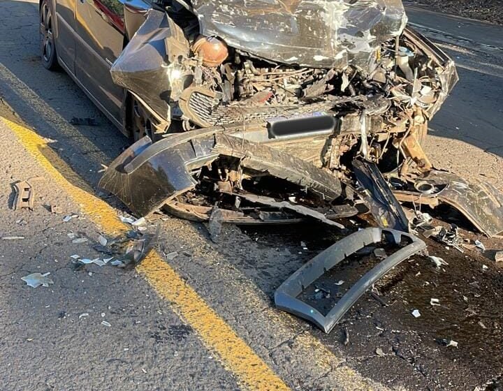  Colisão frontal na SC-283 deixa três feridos