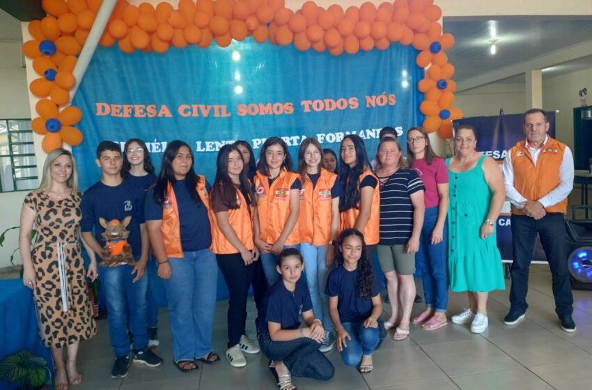  Escola de Bom Jesus realiza formatura de alunos do Programa Defesa Civil na Escola