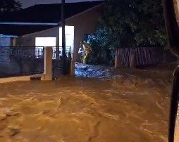 VÍDEOS: Atualização sobre Inundações e enxurradas em São Domingos
