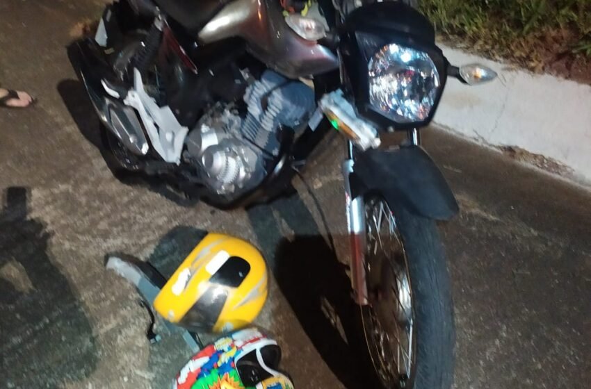  Colisão de moto em guard rail com queda em ribanceira deixa duas vítimas em Chapecó