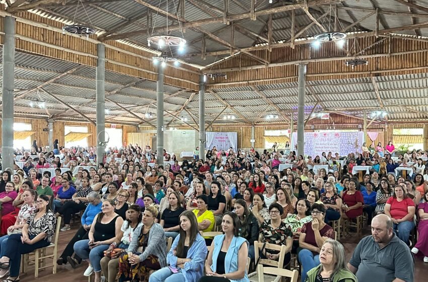  Mais de 500 mulheres participam do evento “Dia Delas” em homenagem ao Dia da Mulher